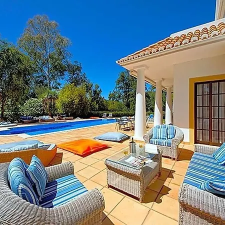Alvor Sleeps 10 Pool Air Con Wifi ヴィラ