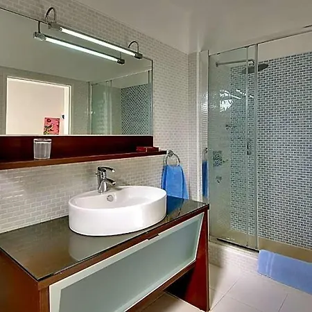 Alvor Sleeps 10 Pool Air Con Wifi 别墅